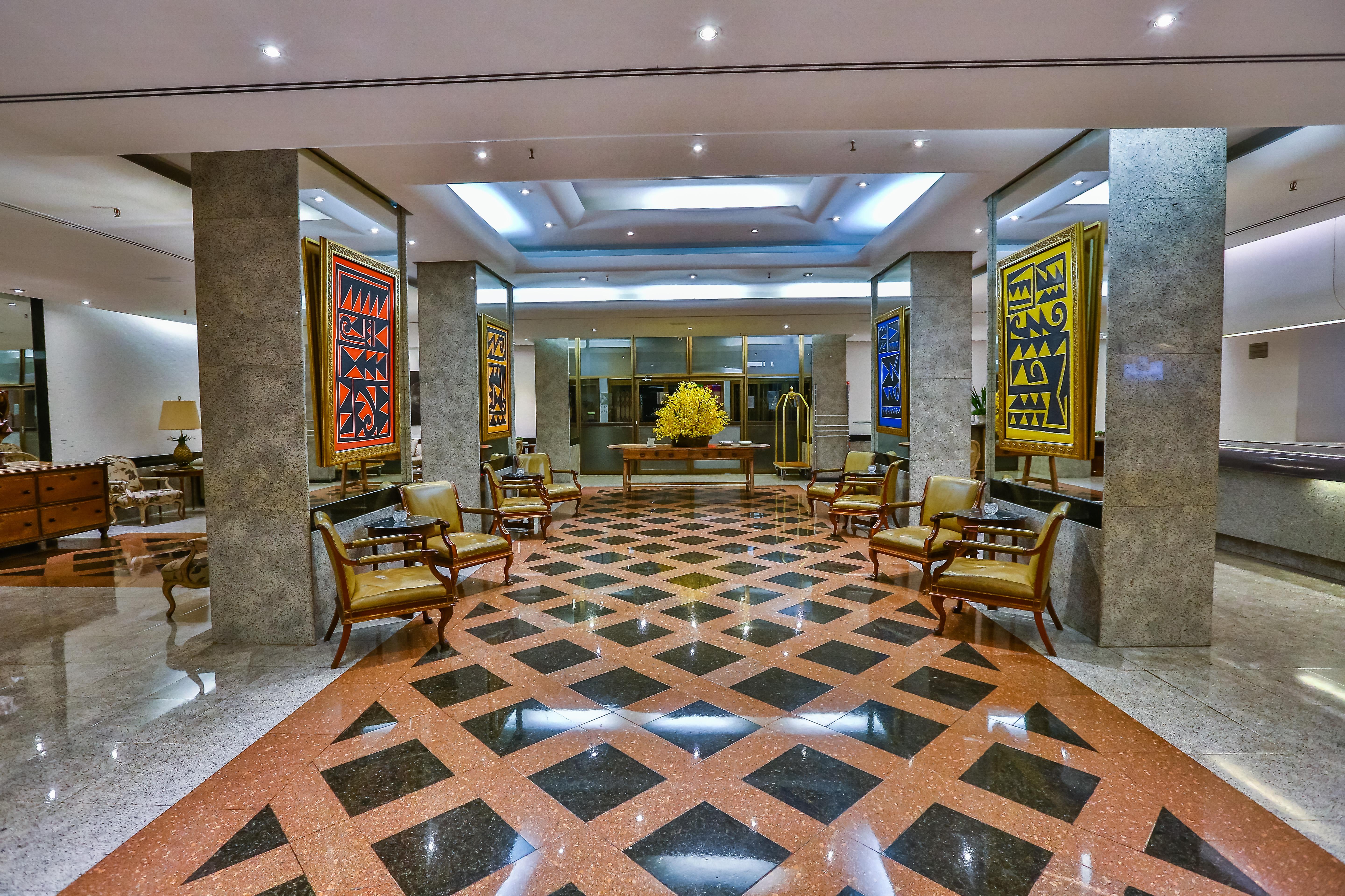 Hotel Kubitschek Plaza 4*